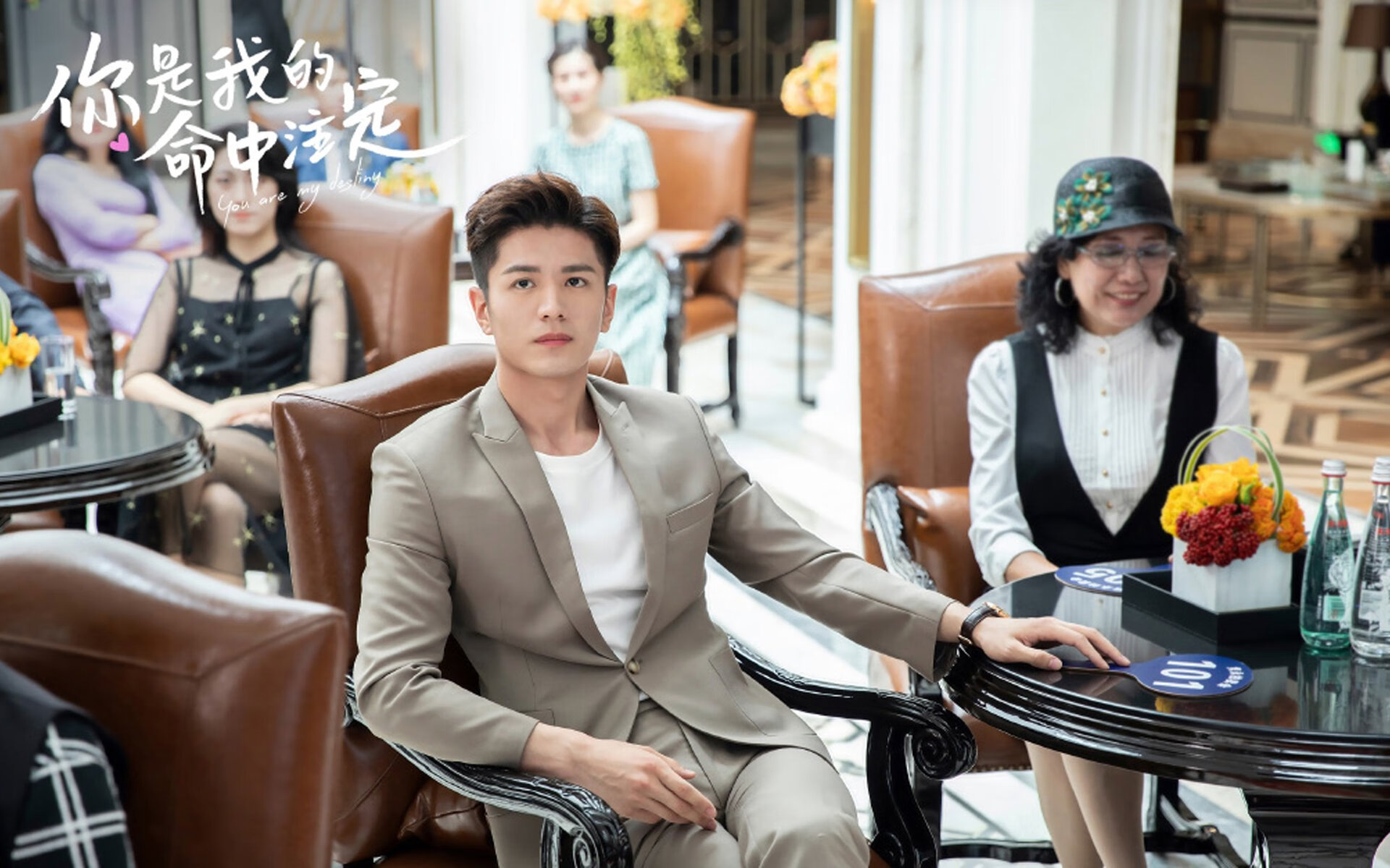 爱游戏-特色环湖骑行节，畅享春季自然风光，环湖骑行感受