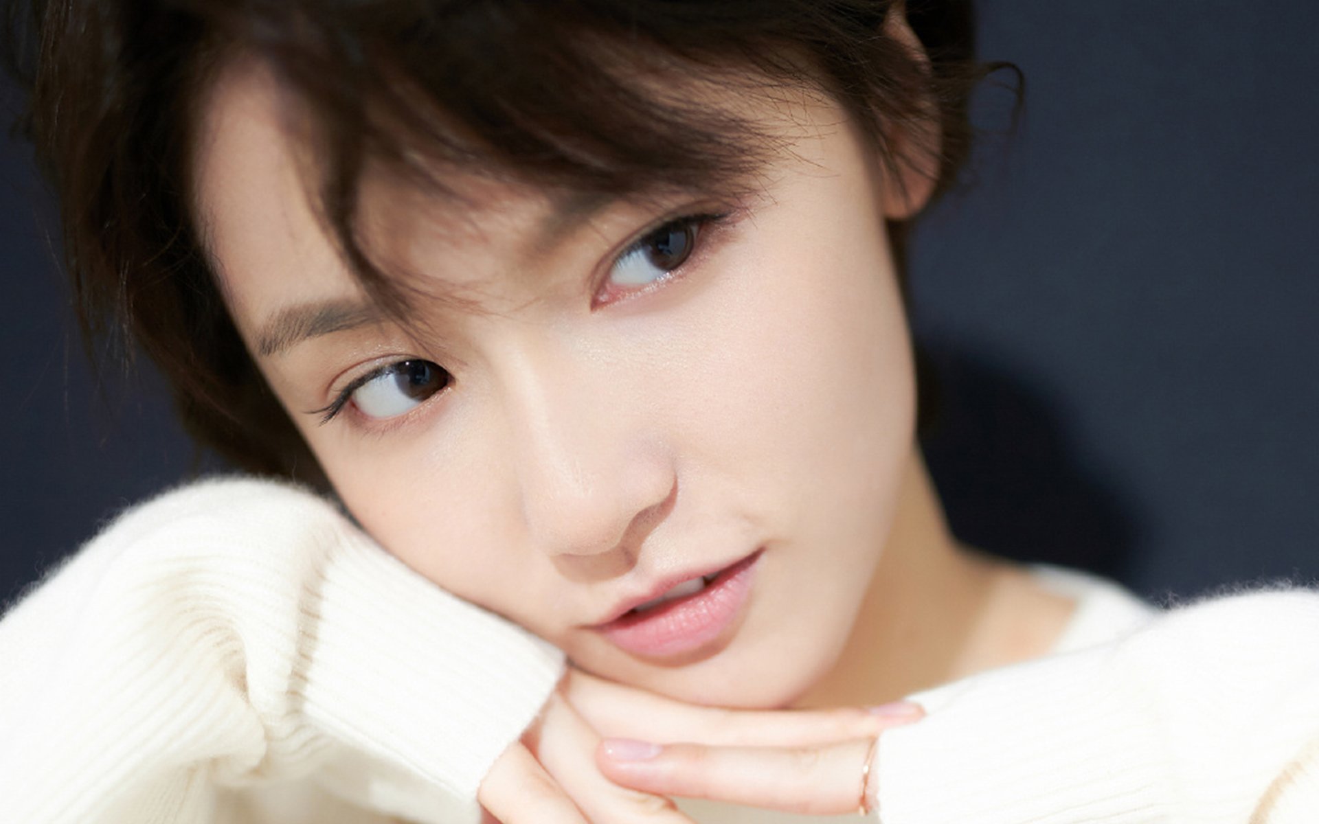 现场激情：观众席爆满，掌声雷动！，现场激情澎湃是什么意思