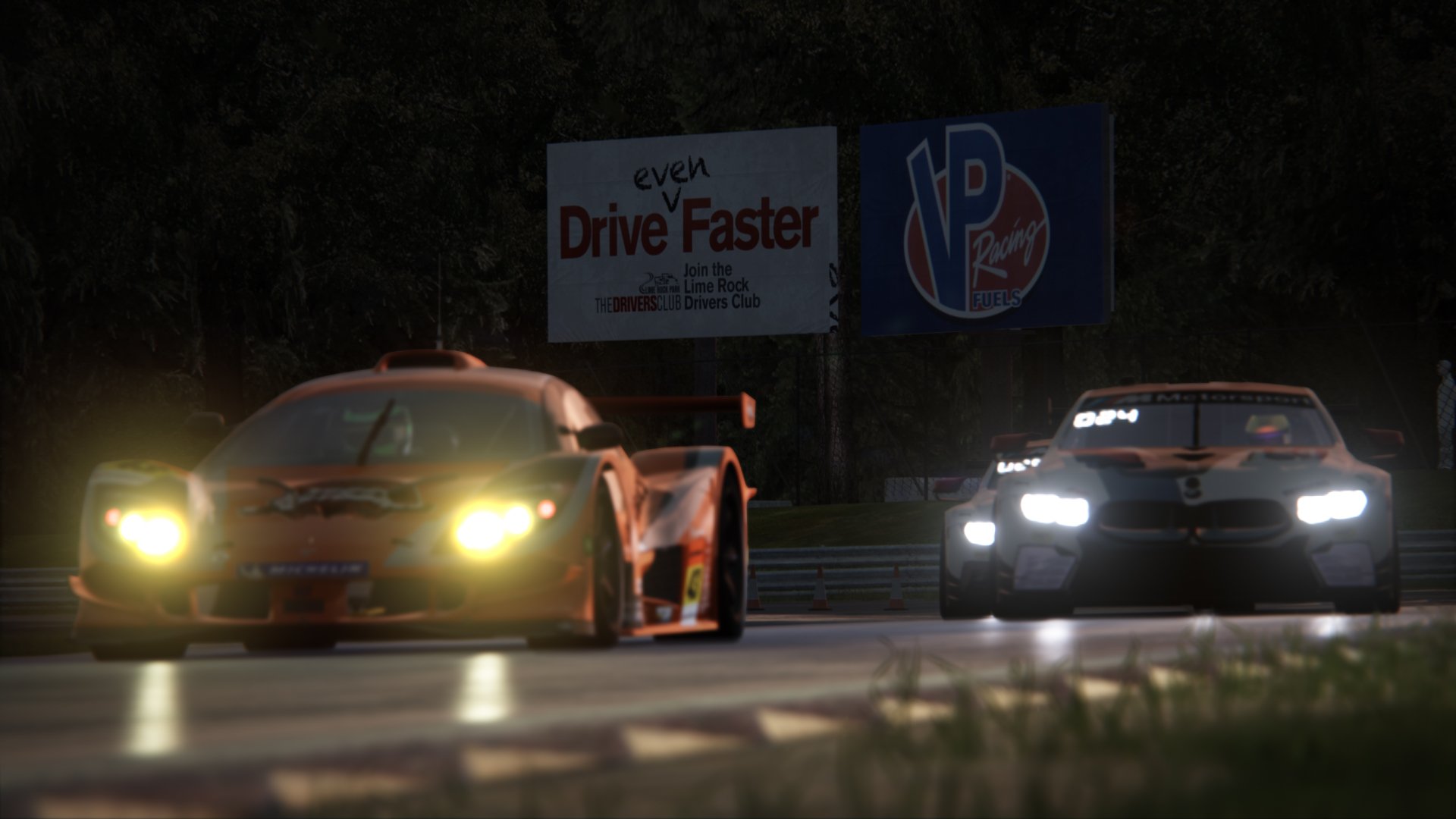 “2025世界运动会：高新体育中心篮球赛惊险对抗，燃爆全场”