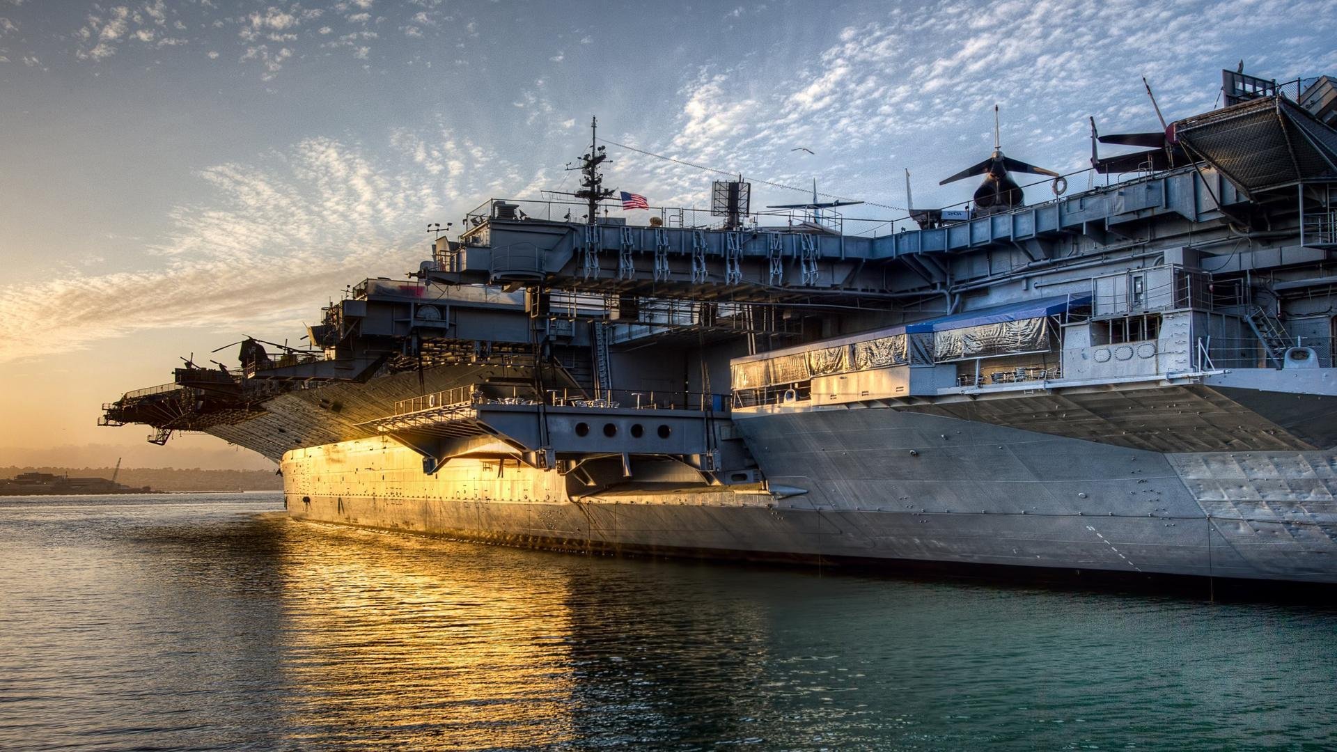 爱游戏娱乐平台-佛罗伦萨保持整体阵型压制对手反扑，佛罗伦萨综合